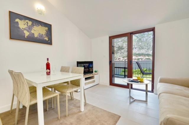 Nikola Lux apartments Muo Extérieur photo