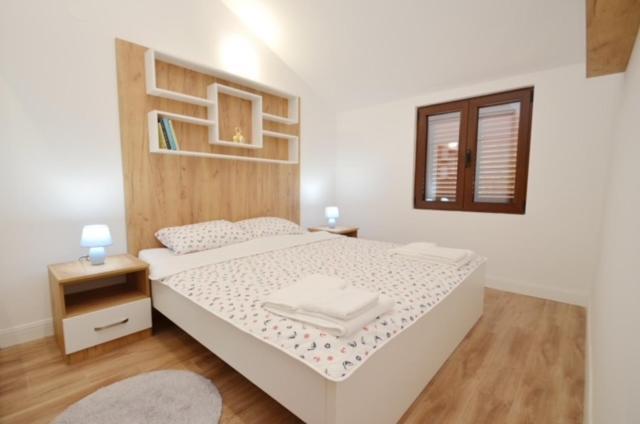 Nikola Lux apartments Muo Extérieur photo